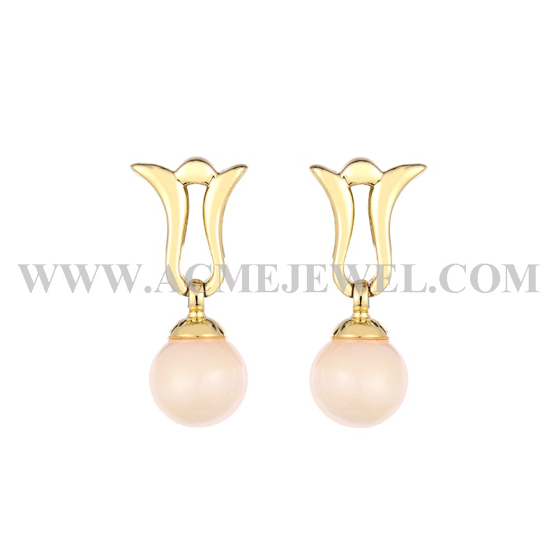 Earrings    Earrings