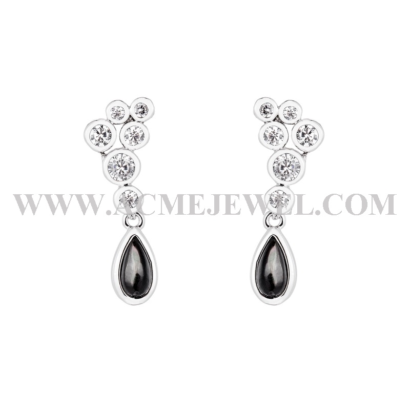 Earrings    Earrings